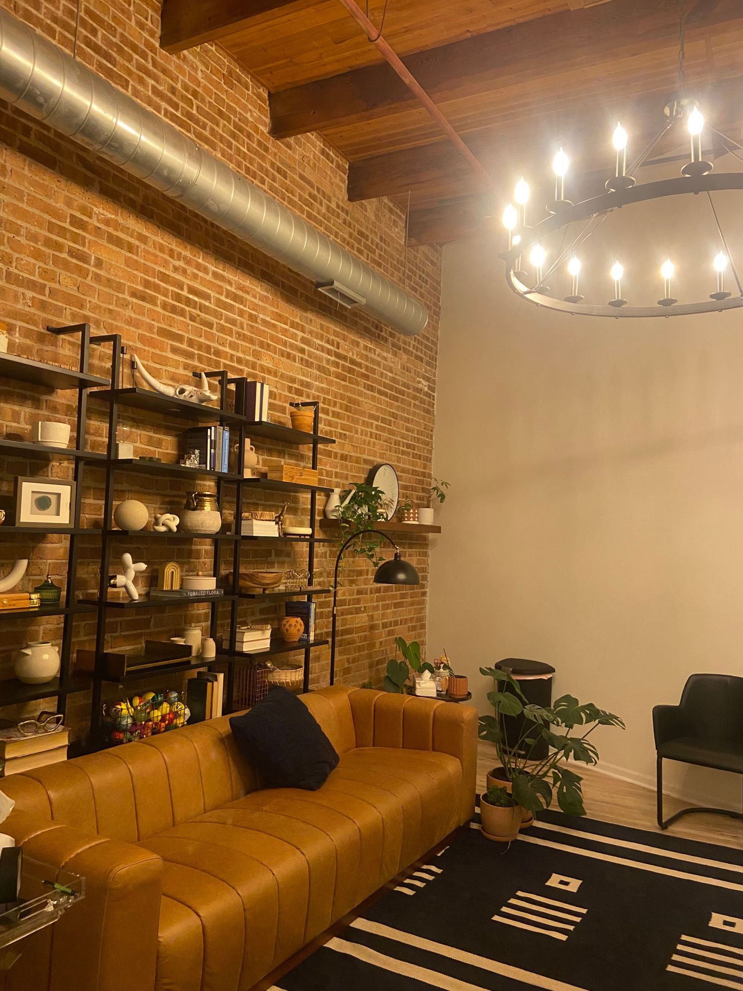 Bucktown Office